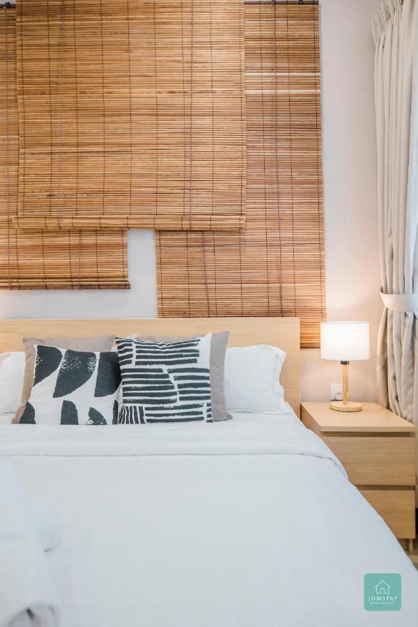 Jomstay Muji 19 & 7 Inn Ipoh Garden 8-10 Pax المظهر الخارجي الصورة