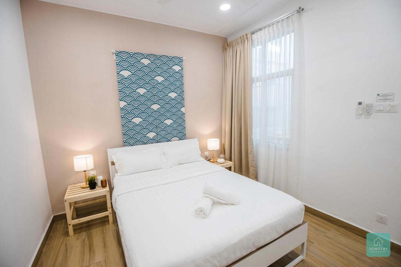 Jomstay Muji 19 & 7 Inn Ipoh Garden 8-10 Pax المظهر الخارجي الصورة