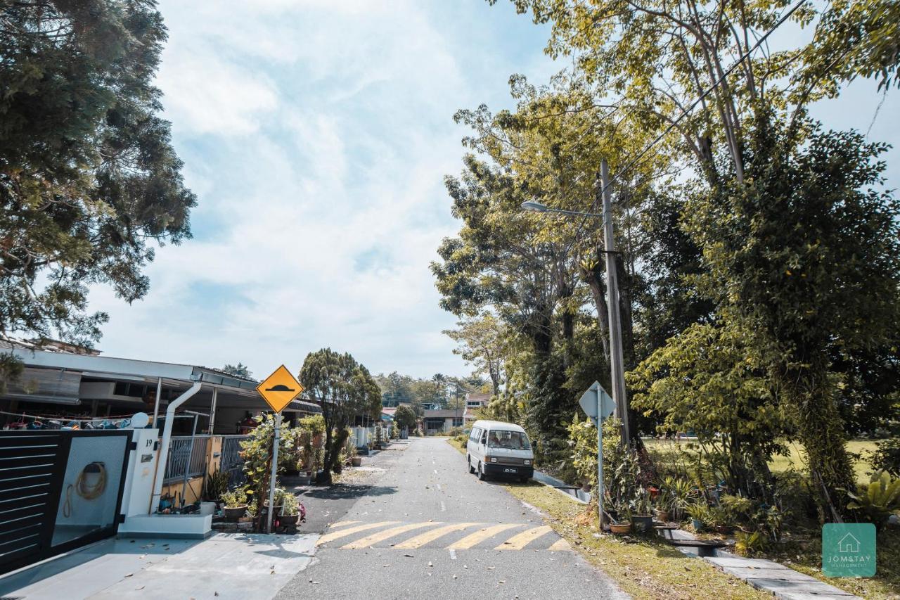 Jomstay Muji 19 & 7 Inn Ipoh Garden 8-10 Pax المظهر الخارجي الصورة