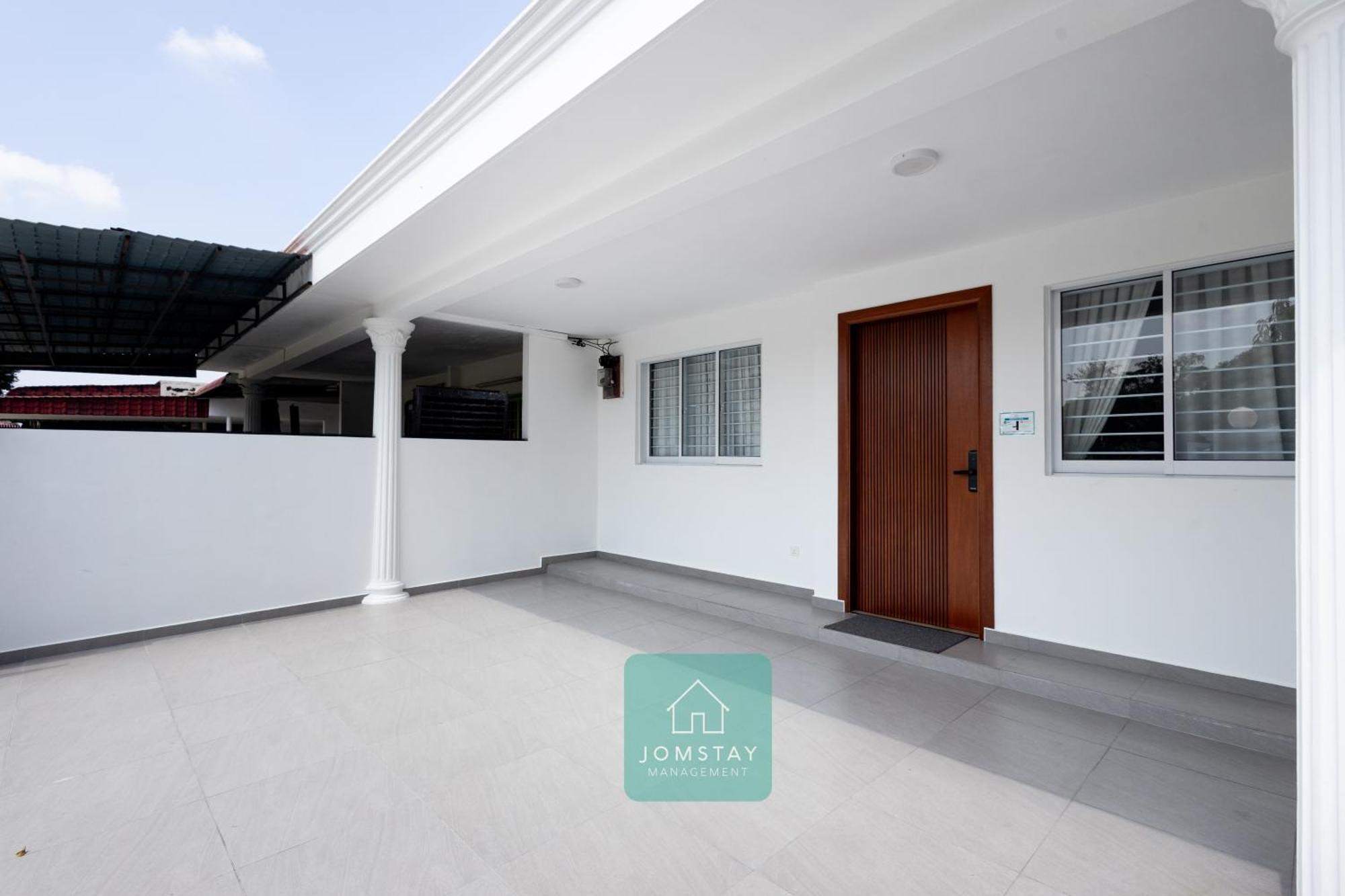 Jomstay Muji 19 & 7 Inn Ipoh Garden 8-10 Pax المظهر الخارجي الصورة